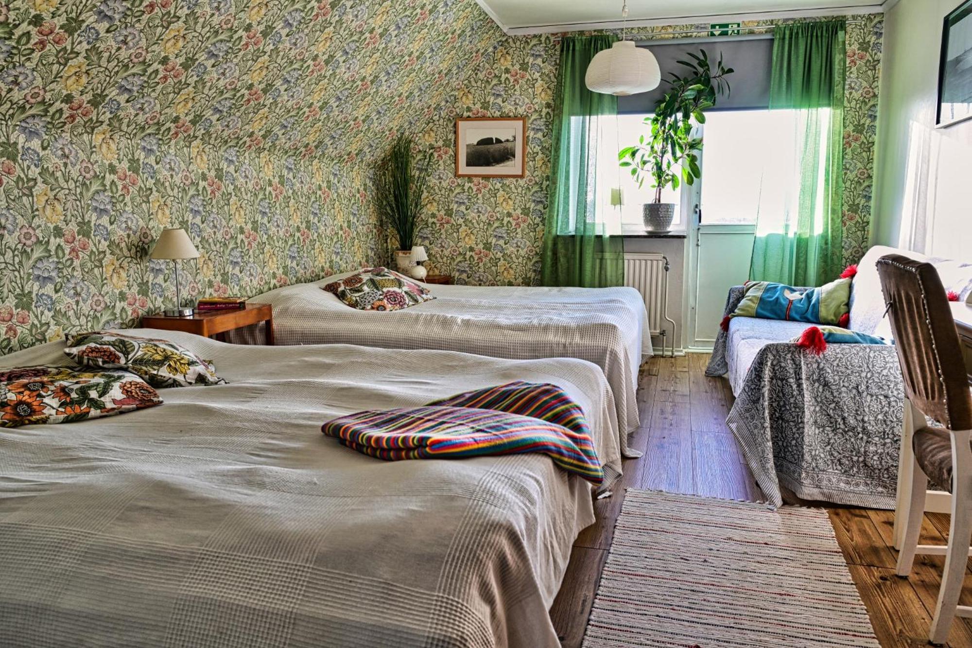 Bed And Books Pa Oesterlens Gaesthaerbaerge Glemminge Экстерьер фото